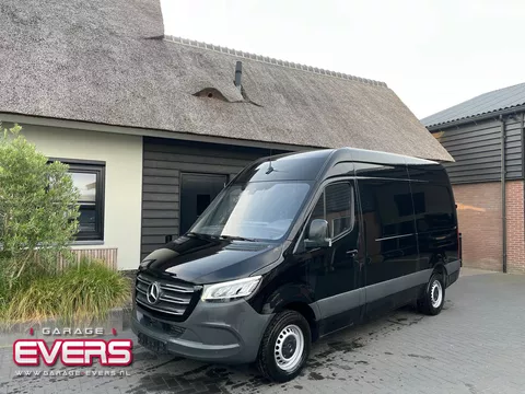 Mercedes-Benz Sprinter 319 L2H2 LED, NAVI,